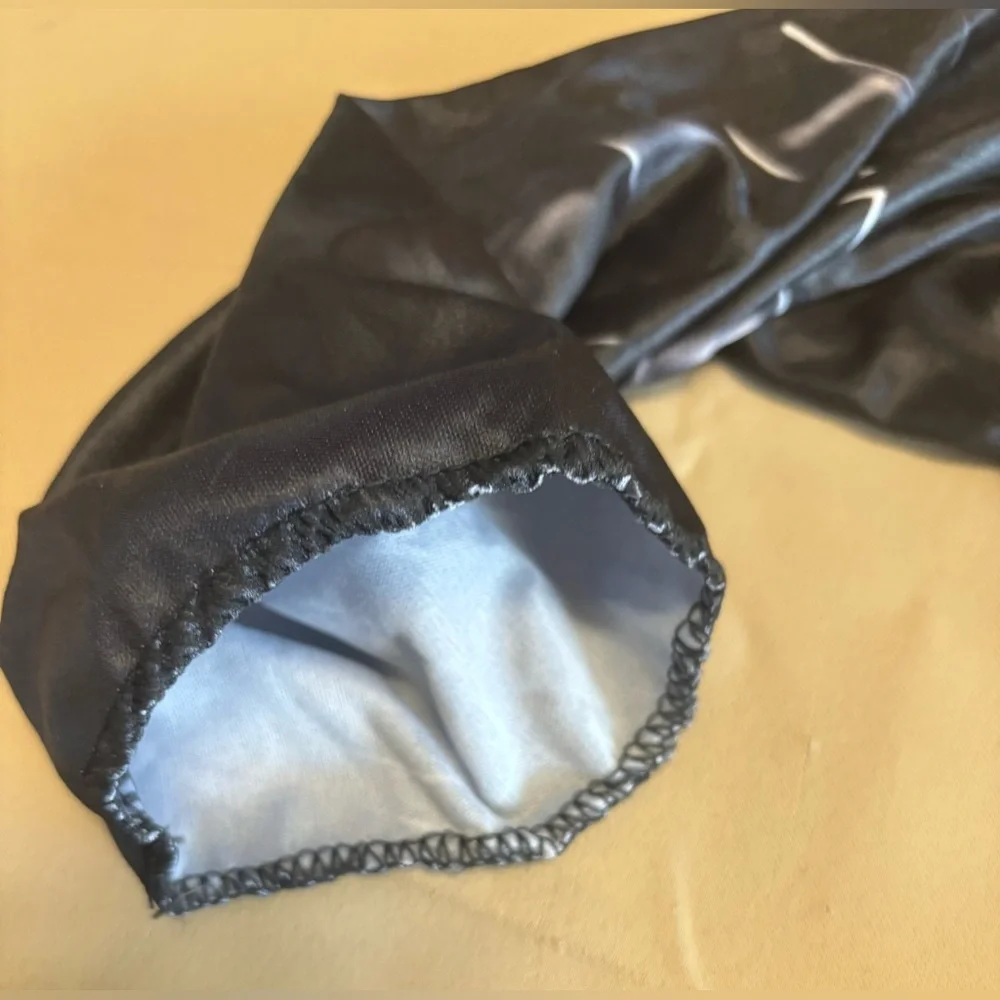 Kids Batman Halloween Costume - Black (No Mask or‎ Cape)
